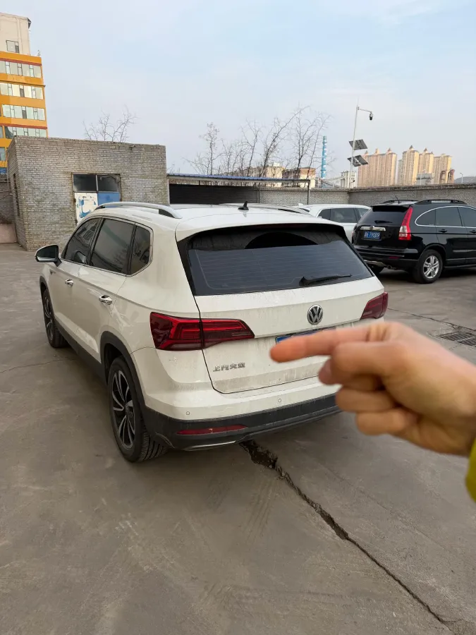 2019 MINI MINI 1.5T 102HP L3 7DCT,autocango,china used car exporter,china ev exporter,chinese used car exporter,chinese used ev exporter