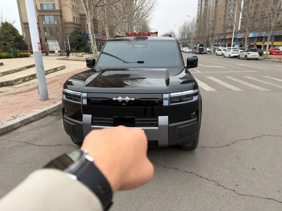 2025 FangChengBao Tai 7 1.5T 156HP L4 E-CVT PHEV,autocango,china used car exporter,china ev exporter,chinese used car exporter,chinese used ev exporter