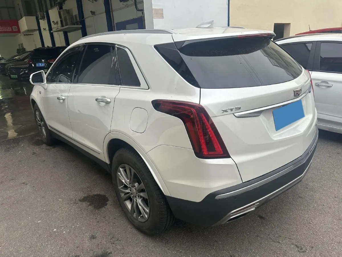 2020 Cadillac XT5 2.0T 241HP L4 9AT,autocango,china used car exporter,china ev exporter,chinese used car exporter,chinese used ev exporter