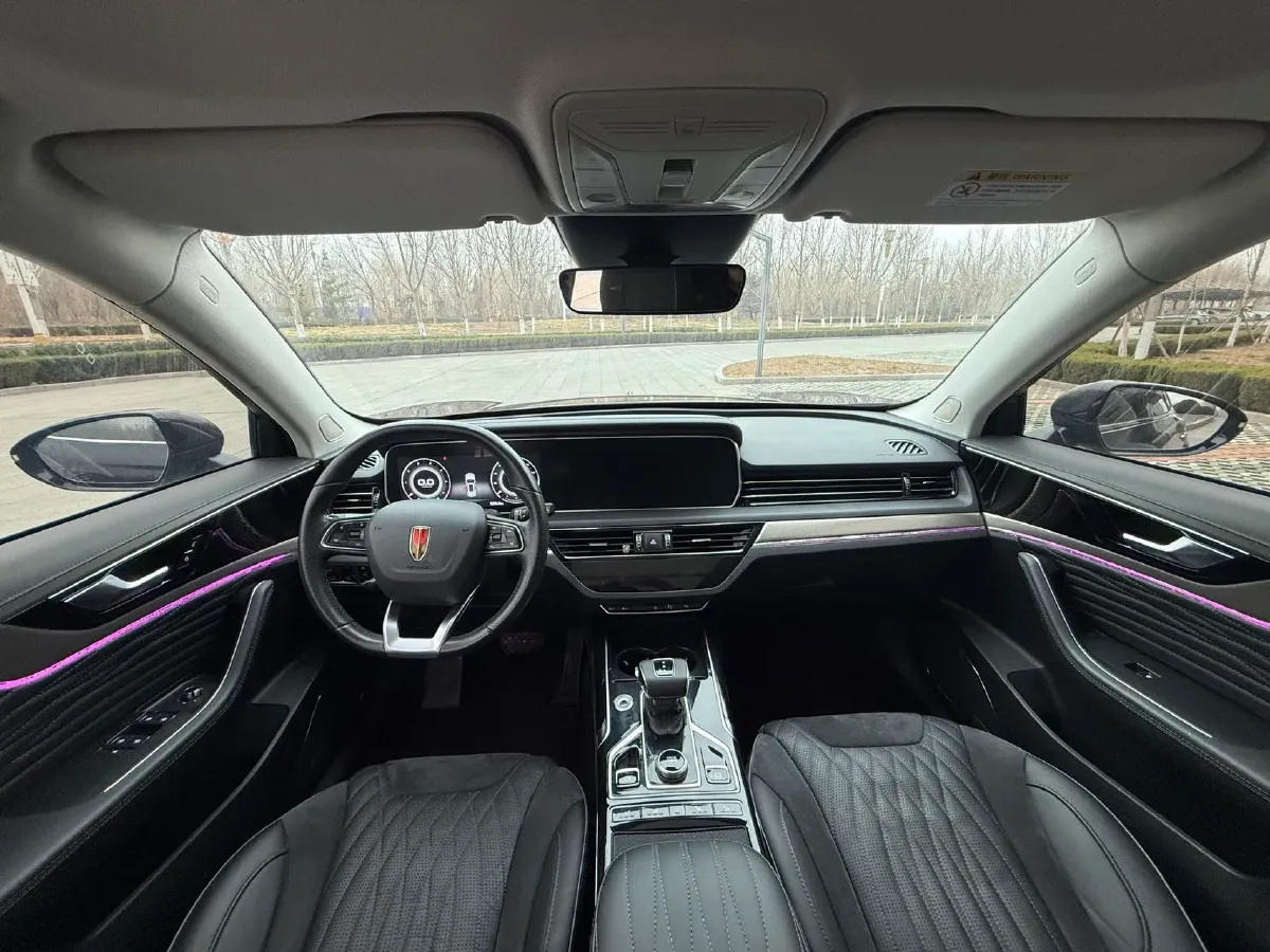 2022 HongQi HS5 2.0T 224HP L4 6AT,autocango,china used car exporter,china ev exporter,chinese used car exporter,chinese used ev exporter