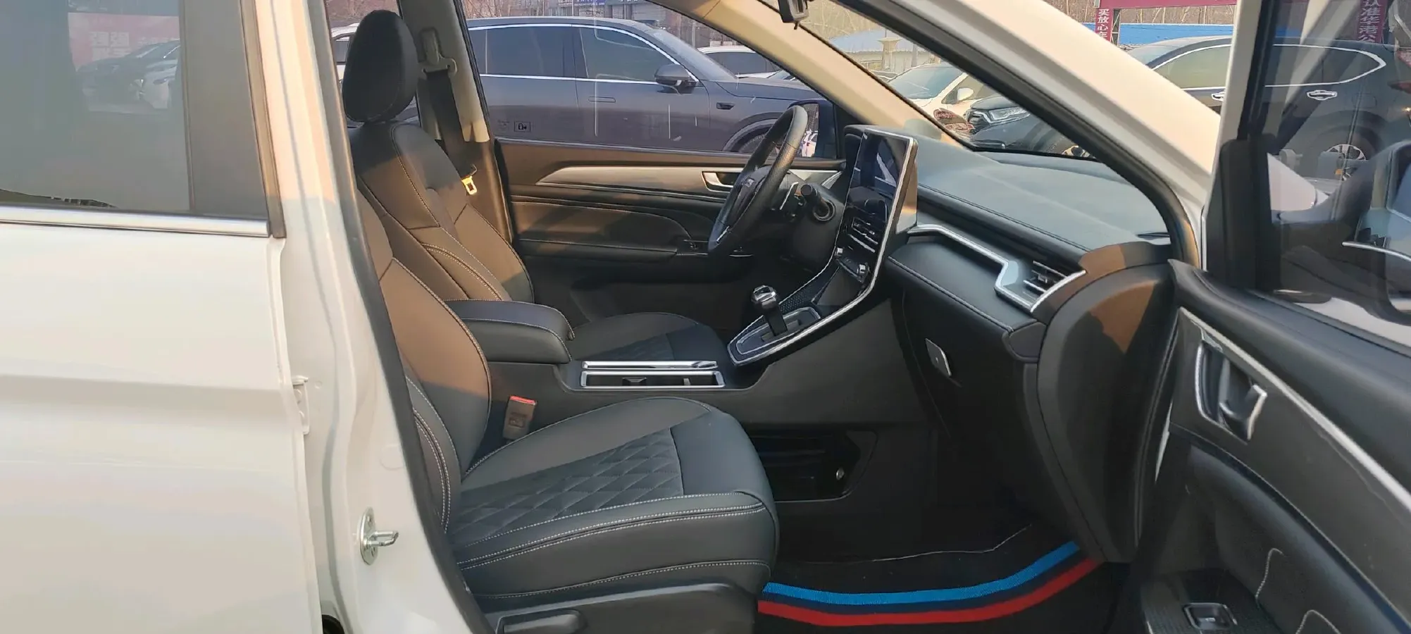 2022 Haval H6 1.5T 184HP L4 7DCT,autocango,china used car exporter,china ev exporter,chinese used car exporter,chinese used ev exporter