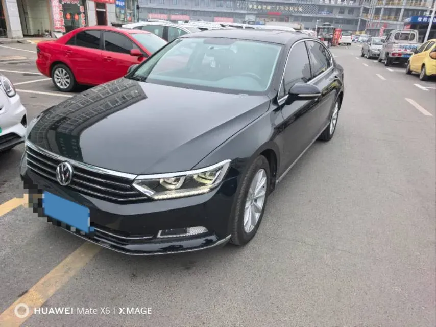 2018 Volkswagen Magotan 1.8T 180HP L4 7DCT,autocango,china used car exporter,china ev exporter,chinese used car exporter,chinese used ev exporter