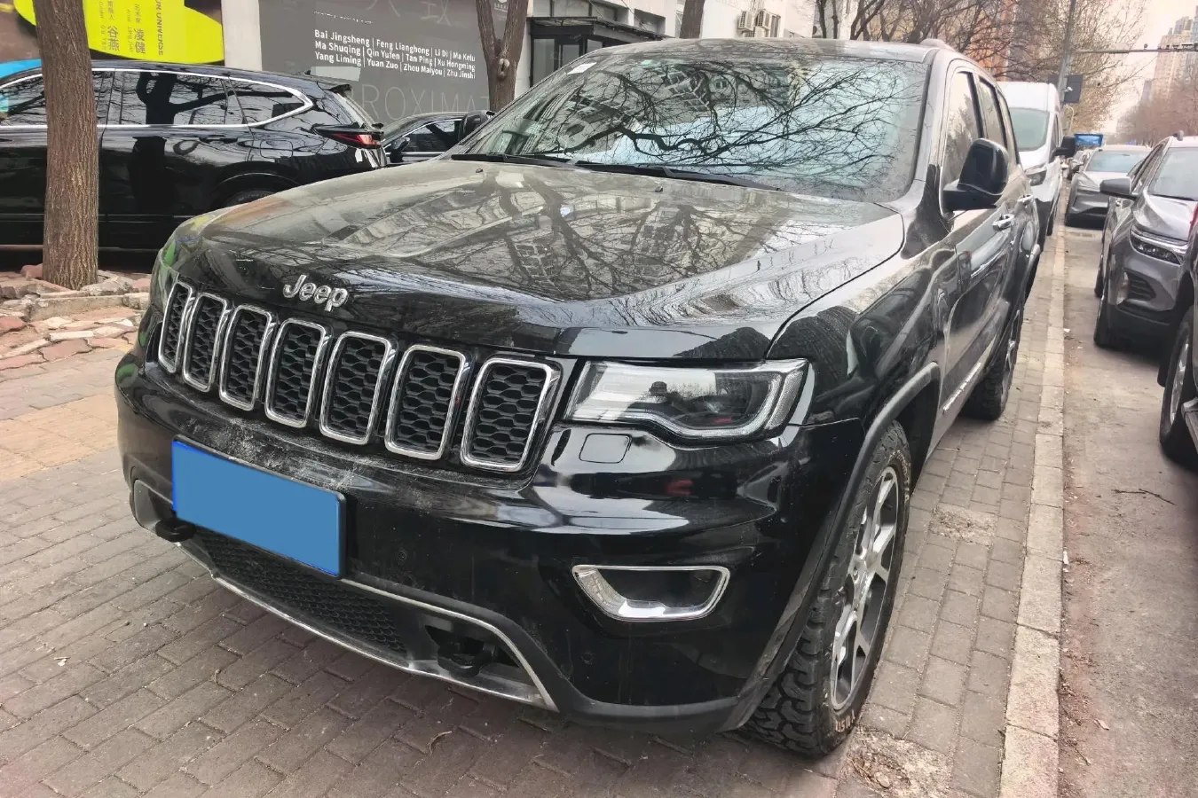 2020 Jeep Grand Cherokee 3.0L 234HP V6 8AT,autocango,china used car exporter,china ev exporter,chinese used car exporter,chinese used ev exporter
