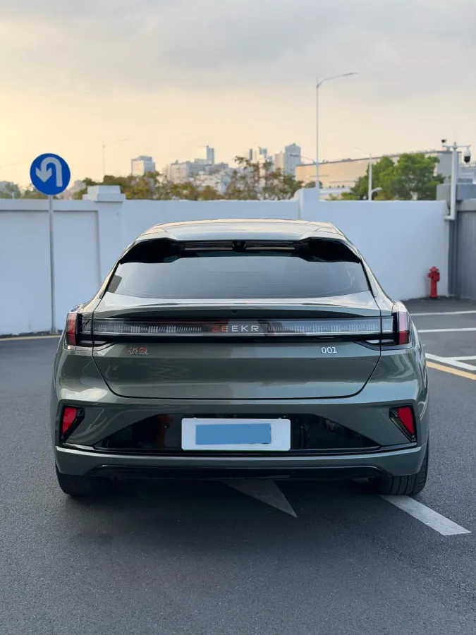 2024 Zeekr 001 BEV 95KWH,autocango,china used car exporter,china ev exporter,chinese used car exporter,chinese used ev exporter