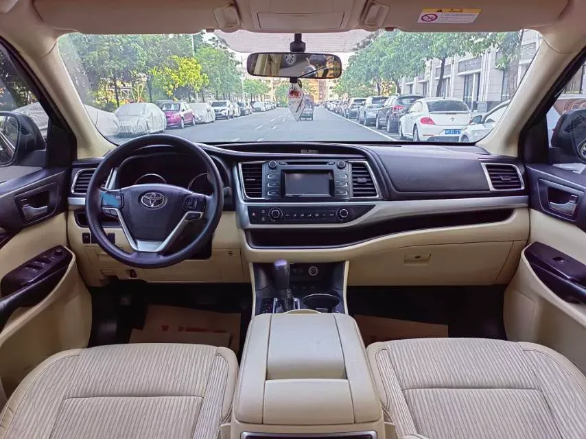 2018 Toyota Highlander 2.0T 220HP L4 6AT,autocango,china used car exporter,china ev exporter,chinese used car exporter,chinese used ev exporter