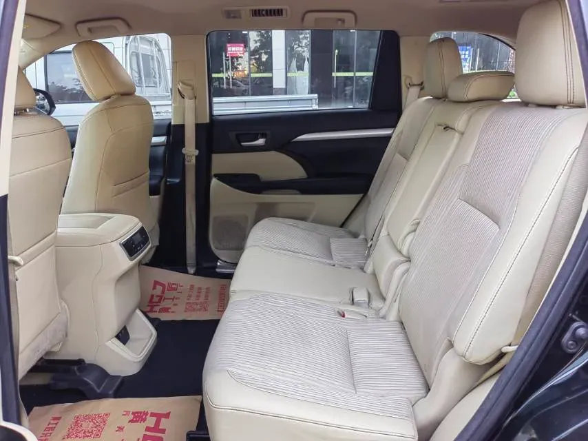 2018 Toyota Highlander 2.0T 220HP L4 6AT,autocango,china used car exporter,china ev exporter,chinese used car exporter,chinese used ev exporter