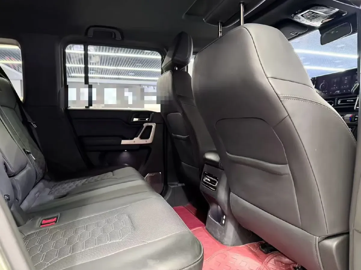 2024 212 212 T01 2.0T 252HP L4 8AT,autocango,china used car exporter,china ev exporter,chinese used car exporter,chinese used ev exporter