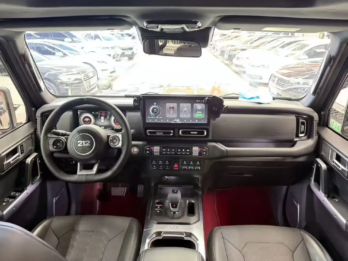 2024 212 212 T01 2.0T 252HP L4 8AT,autocango,china used car exporter,china ev exporter,chinese used car exporter,chinese used ev exporter