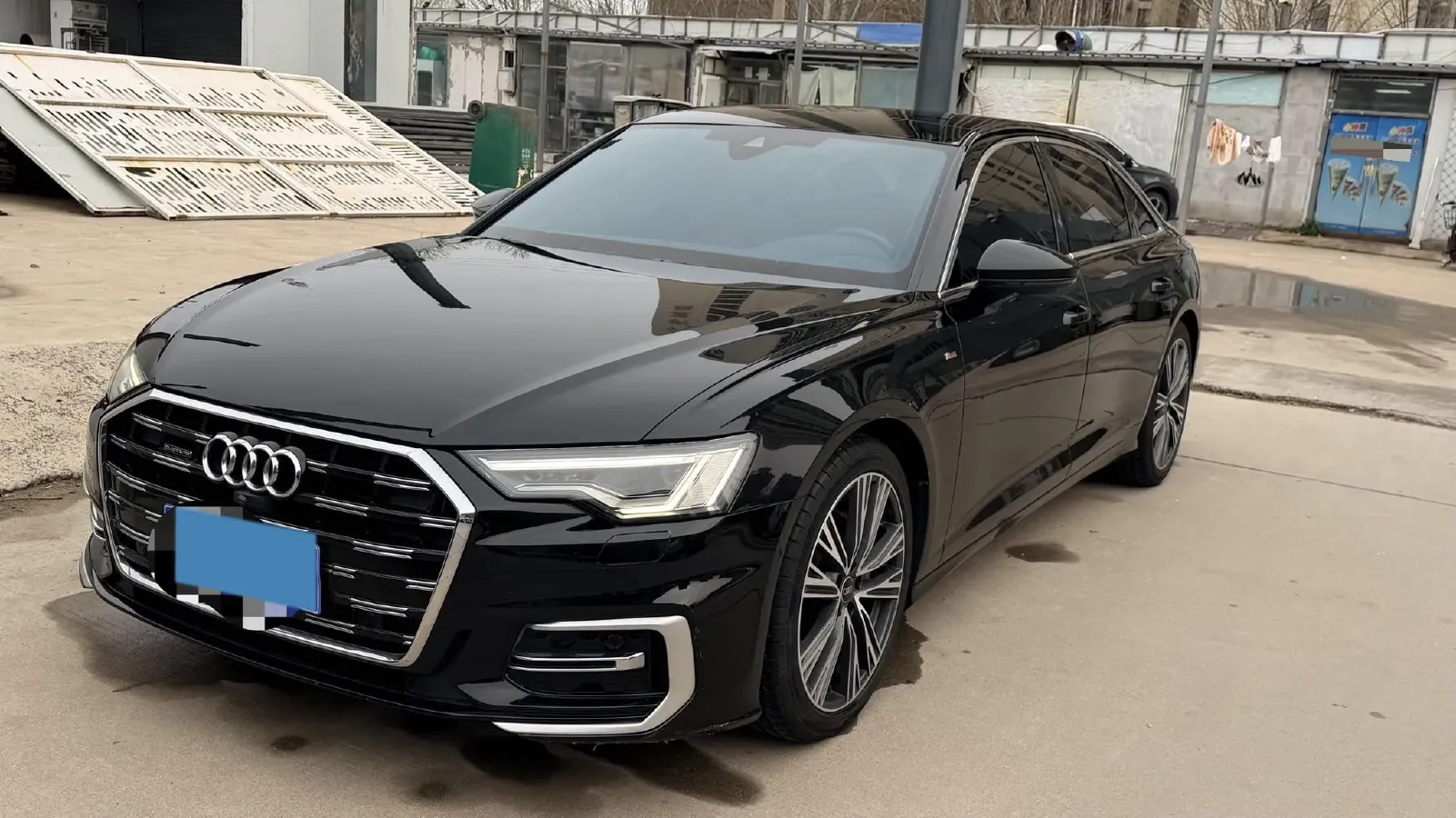 2023 Audi A6L 2.0T 245HP L4 7DCT,autocango,china used car exporter,china ev exporter,chinese used car exporter,chinese used ev exporter