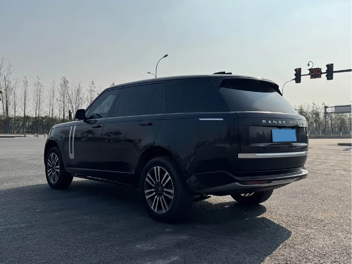 2023 Land Rover Range Rover 3.0T 400HP L6 8AT,autocango,china used car exporter,china ev exporter,chinese used car exporter,chinese used ev exporter