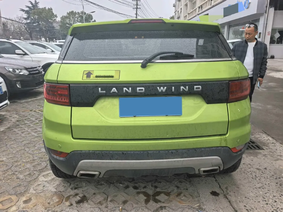 2016 Landwind X7 2.0T 190HP L4 8AT,autocango,china used car exporter,china ev exporter,chinese used car exporter,chinese used ev exporter