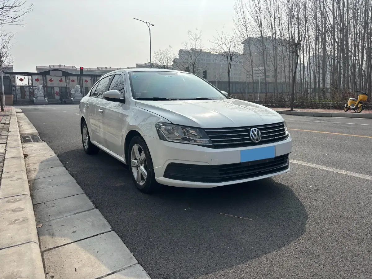 2017 Volkswagen Lavida 1.6L 110HP L4 6AT,autocango,china used car exporter,china ev exporter,chinese used car exporter,chinese used ev exporter