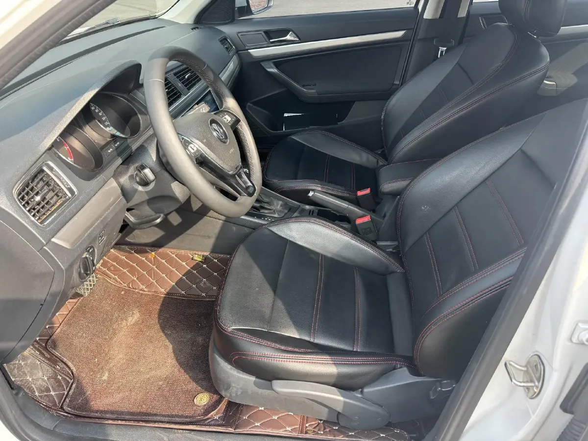 2017 Volkswagen Lavida 1.6L 110HP L4 6AT,autocango,china used car exporter,china ev exporter,chinese used car exporter,chinese used ev exporter