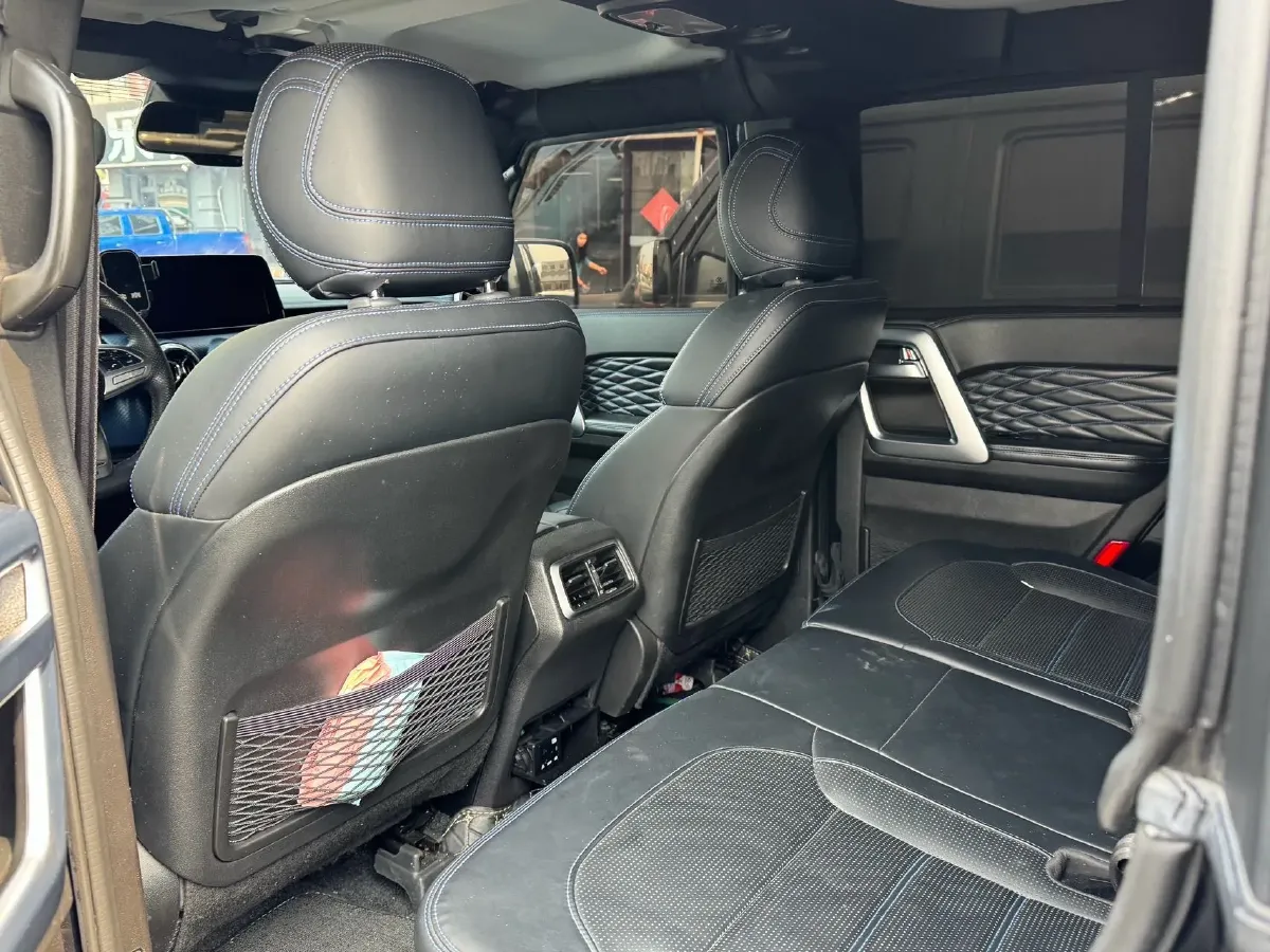 2018 Beijing BJ40 2.3T 250HP L4 6AT,autocango,china used car exporter,china ev exporter,chinese used car exporter,chinese used ev exporter