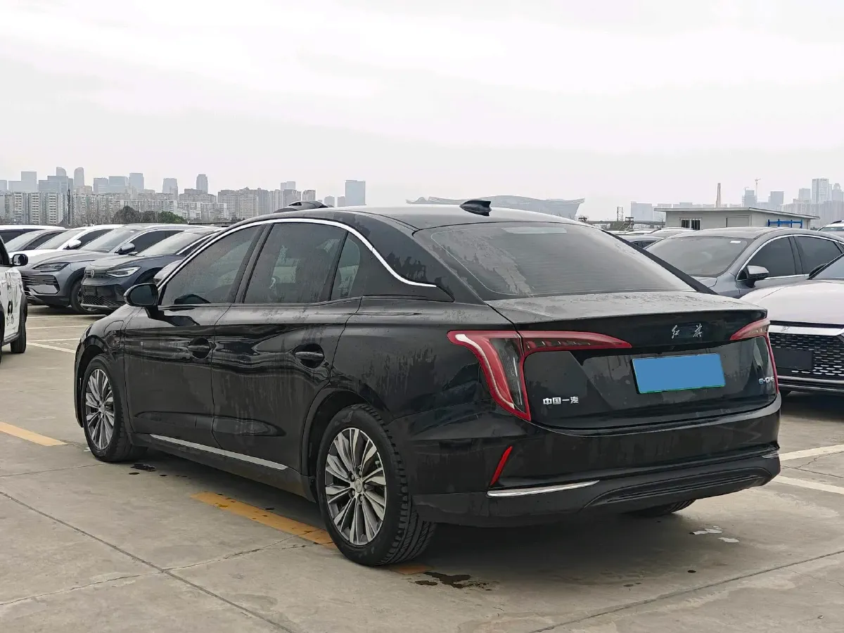 2022 HongQi E-QM5 BEV 54KWH,autocango,china used car exporter,china ev exporter,chinese used car exporter,chinese used ev exporter
