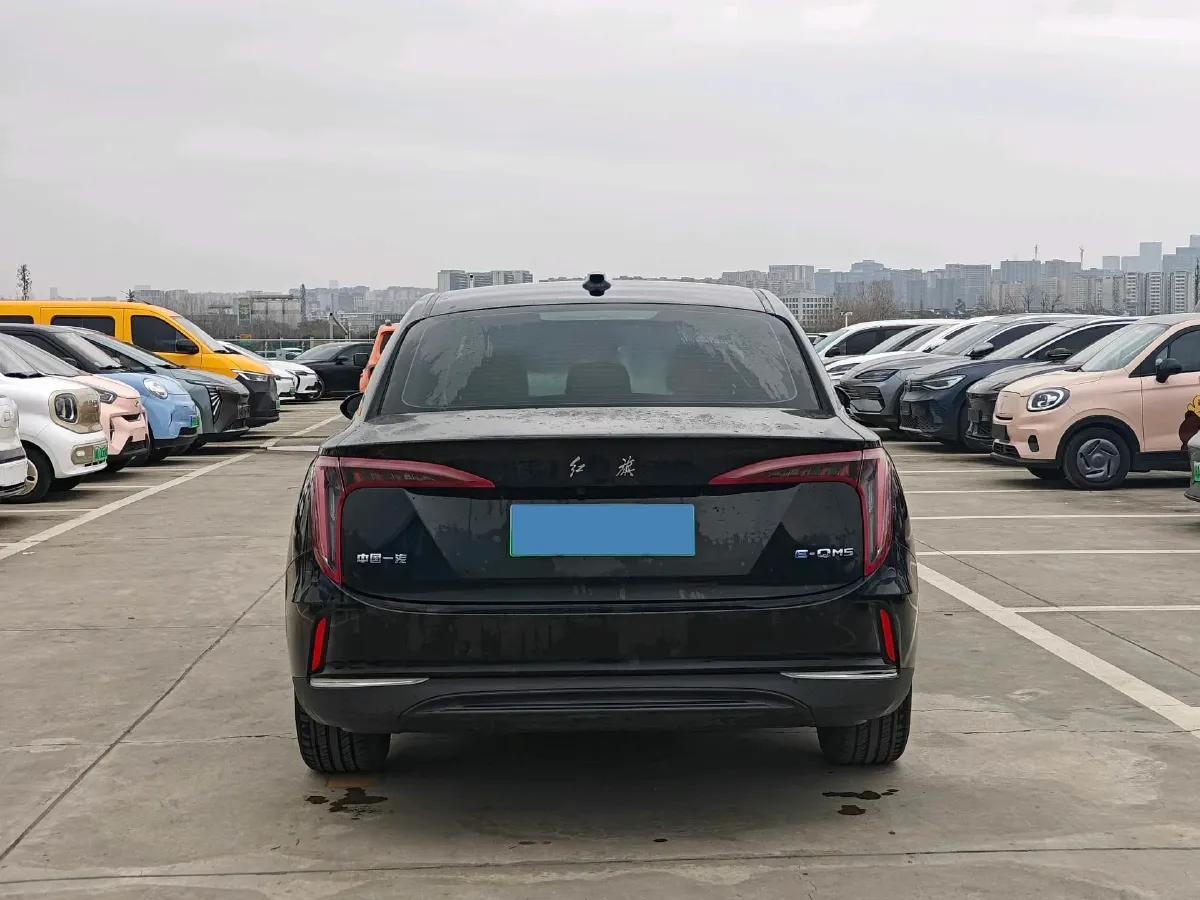 2022 HongQi E-QM5 BEV 54KWH,autocango,china used car exporter,china ev exporter,chinese used car exporter,chinese used ev exporter