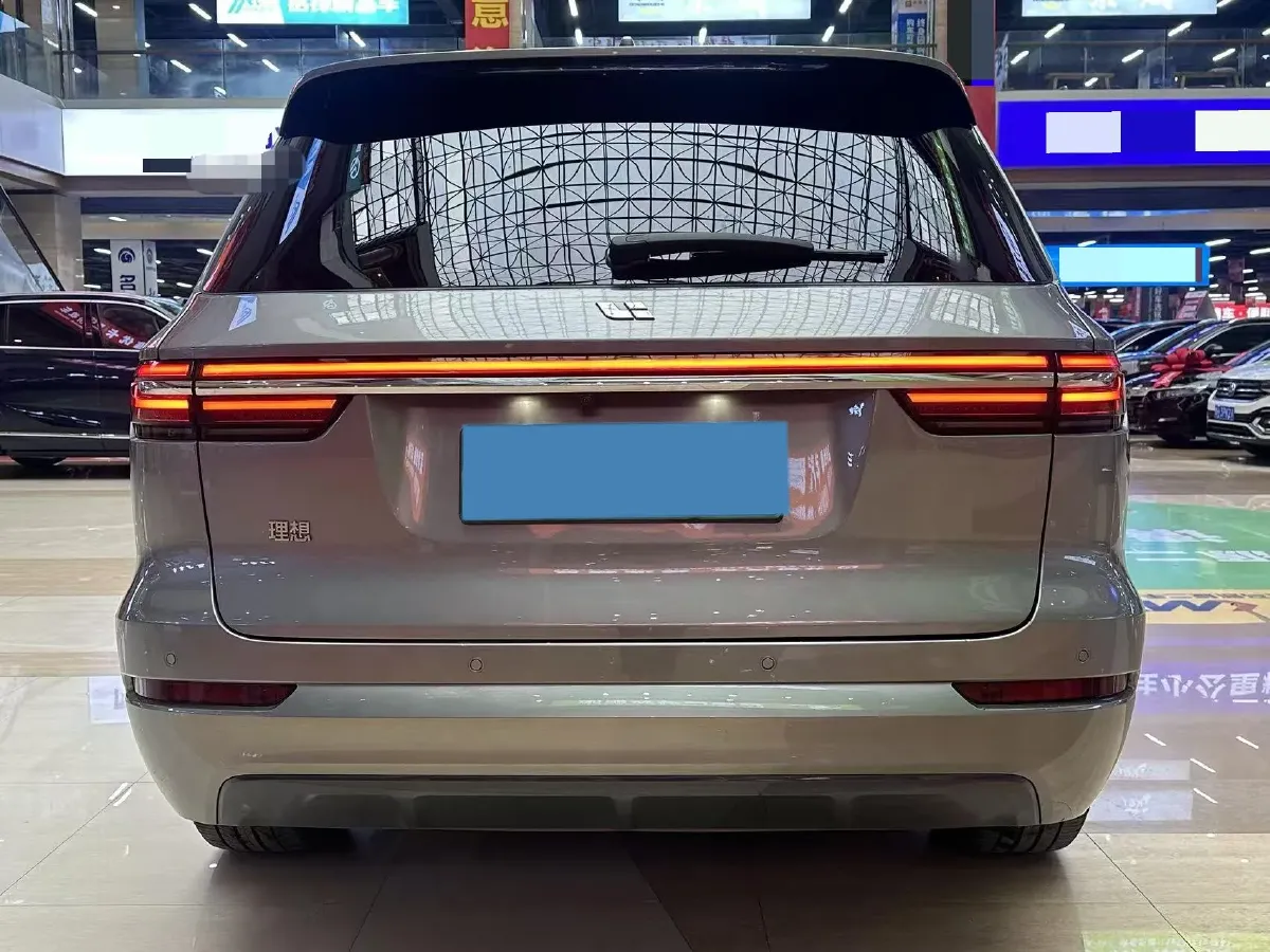 2021 Li ONE Range Extended 131HP REEV 40.5KWH,autocango,china used car exporter,china ev exporter,chinese used car exporter,chinese used ev exporter