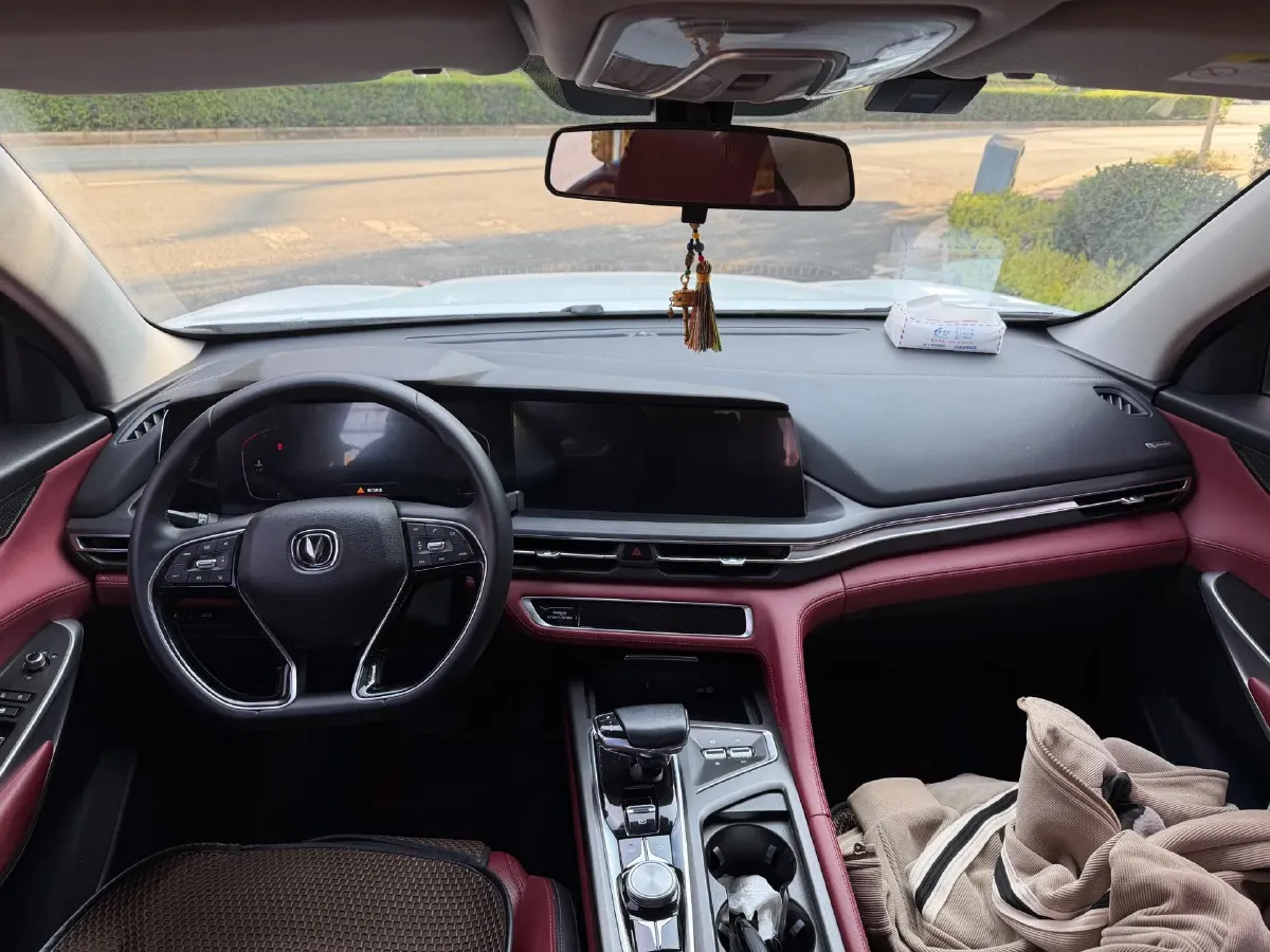 2020 ChangAn CS75 Plus 2.0T 233HP L4 8AT,autocango,china used car exporter,china ev exporter,chinese used car exporter,chinese used ev exporter