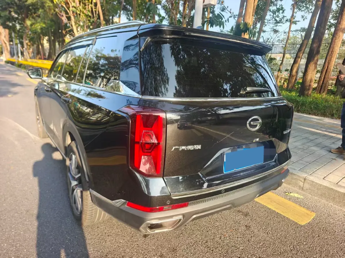2022 GAC Trumpchi GS8 2.0T 252HP L4 8AT,autocango,china used car exporter,china ev exporter,chinese used car exporter,chinese used ev exporter