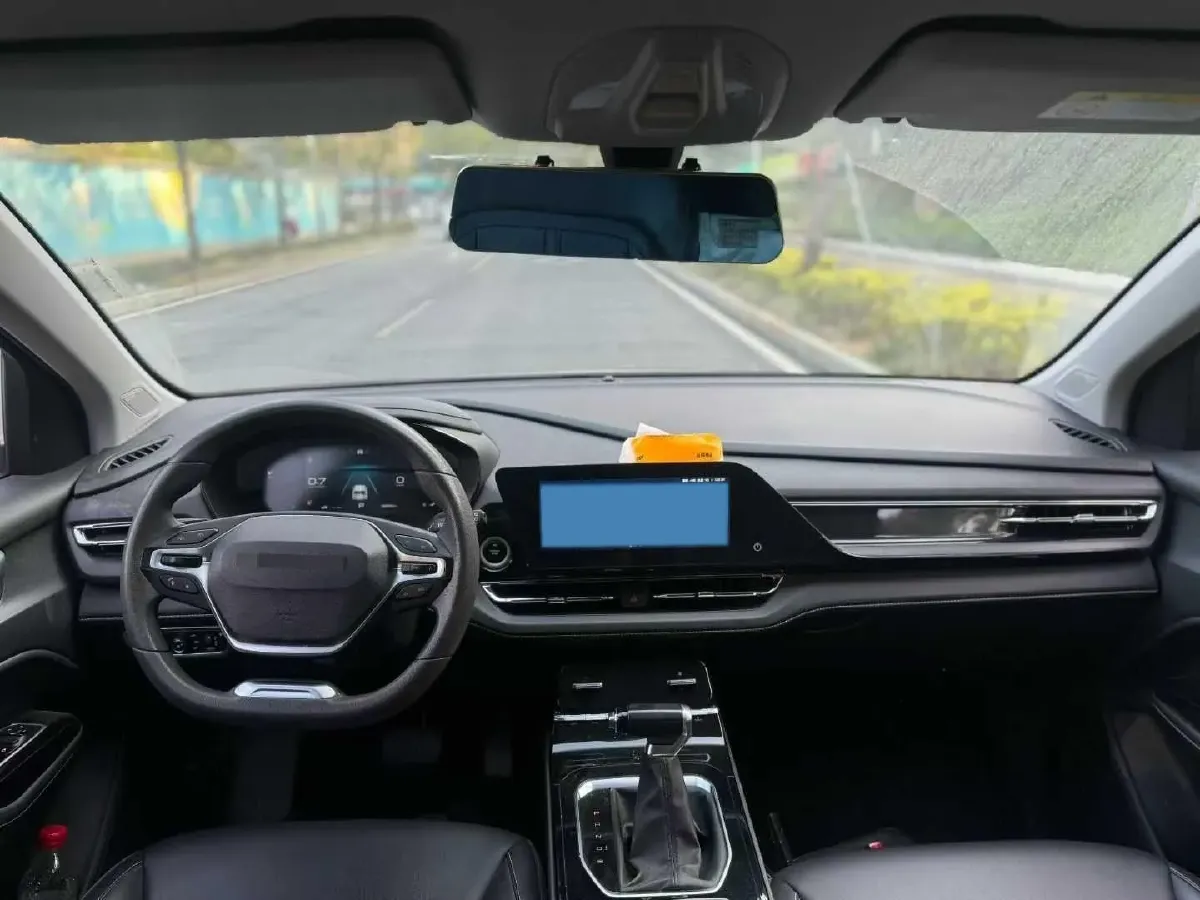 2020 WuLing KaiJie 1.5T 147HP L4 CVT,autocango,china used car exporter,china ev exporter,chinese used car exporter,chinese used ev exporter