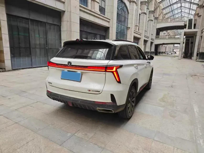 2022 ChangAn CS75 Plus 1.5T 188HP L4 8AT,autocango,china used car exporter,china ev exporter,chinese used car exporter,chinese used ev exporter