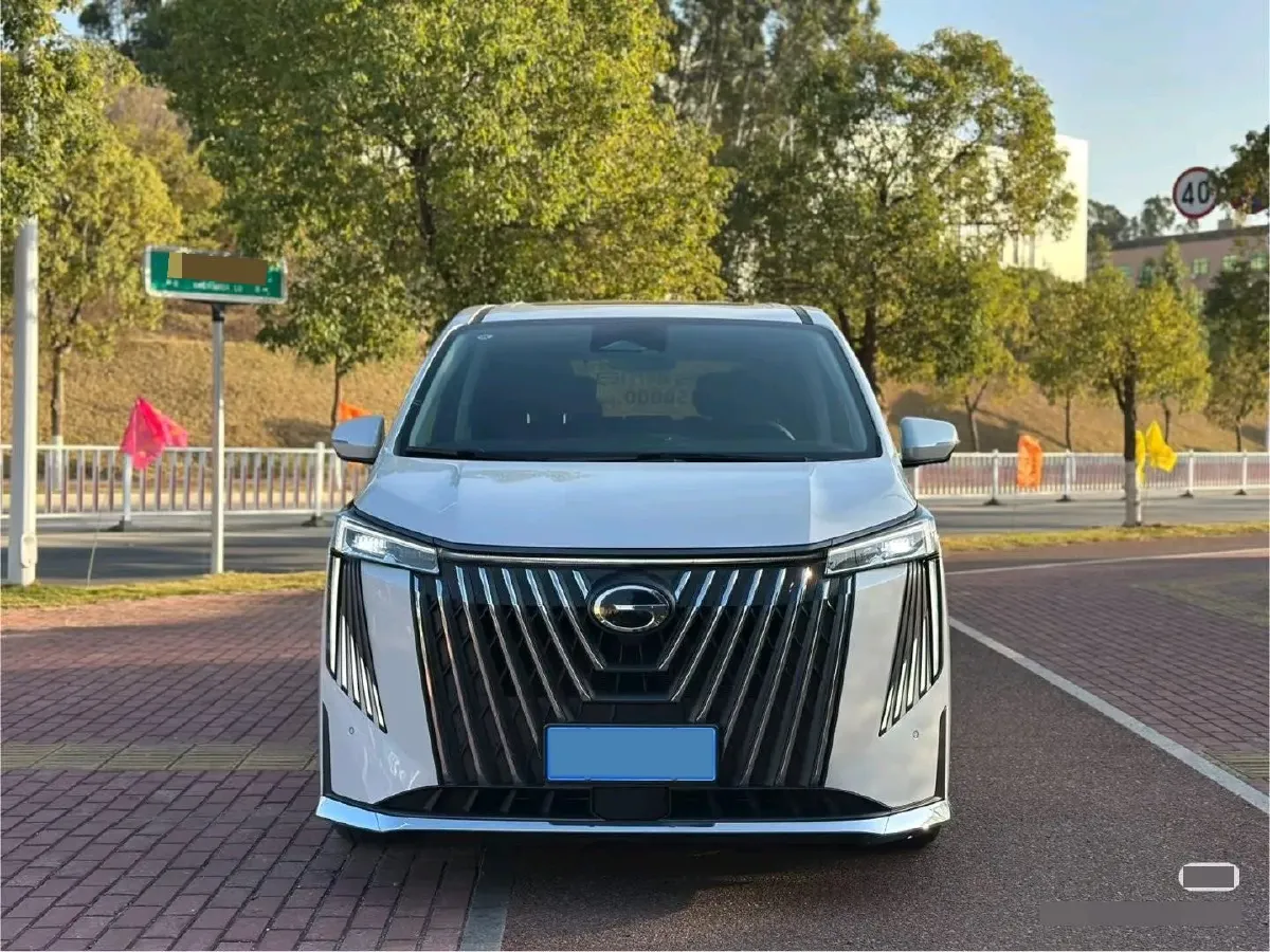 2024 GAC Trumpchi M8 2.0T 252HP L4 8AT,autocango,china used car exporter,china ev exporter,chinese used car exporter,chinese used ev exporter