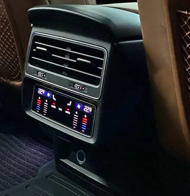 2021 Audi Q7 3.0T 340HP V6 8AT,autocango,china used car exporter,china ev exporter,chinese used car exporter,chinese used ev exporter