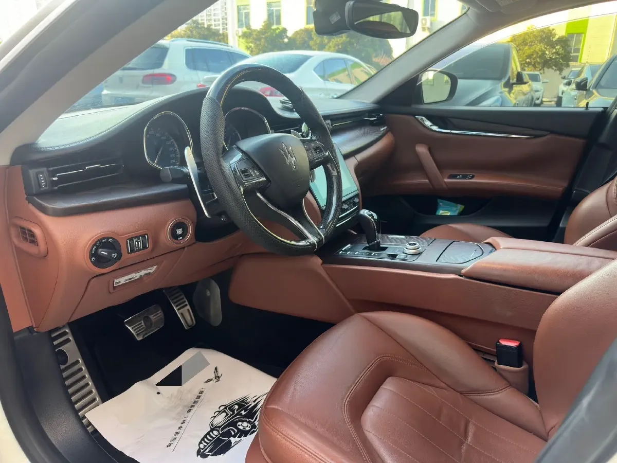 2017 Maserati Quattroporte 3.0T 350HP V6 8AT,autocango,china used car exporter,china ev exporter,chinese used car exporter,chinese used ev exporter