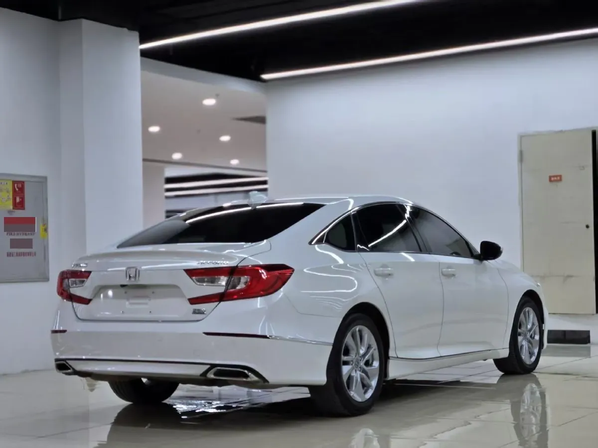 2018 Honda Accord 1.5T 194HP L4 CVT,autocango,china used car exporter,china ev exporter,chinese used car exporter,chinese used ev exporter