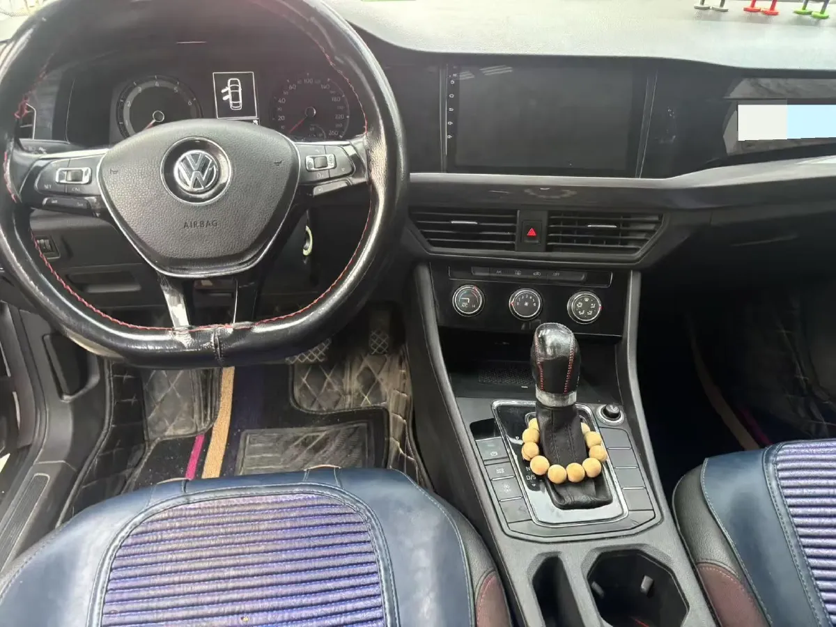 2019 Bestune T77 1.2T 143HP L4 7DCT,autocango,china used car exporter,china ev exporter,chinese used car exporter,chinese used ev exporter