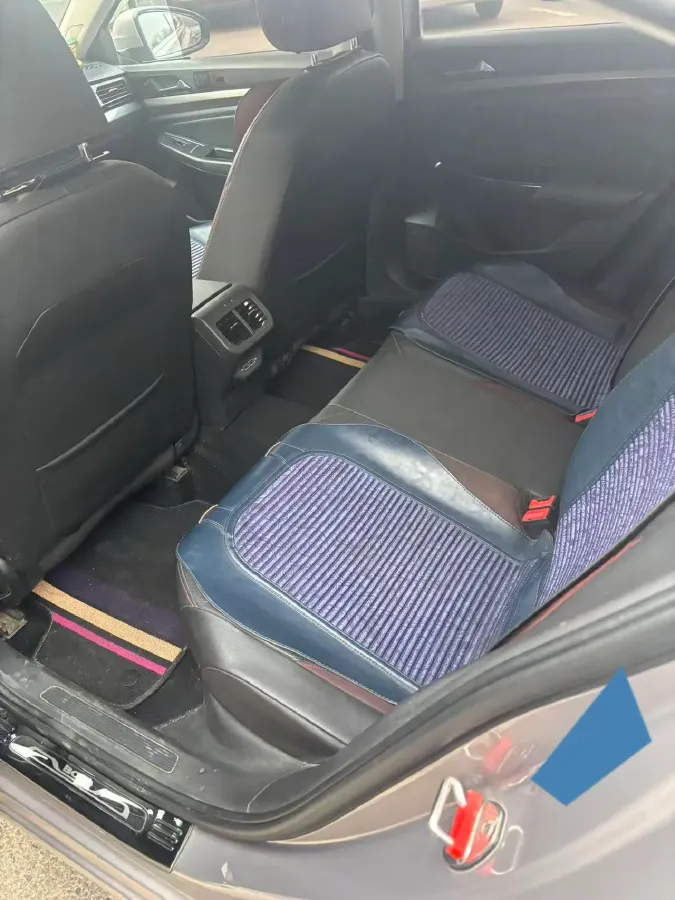 2019 Bestune T77 1.2T 143HP L4 7DCT,autocango,china used car exporter,china ev exporter,chinese used car exporter,chinese used ev exporter