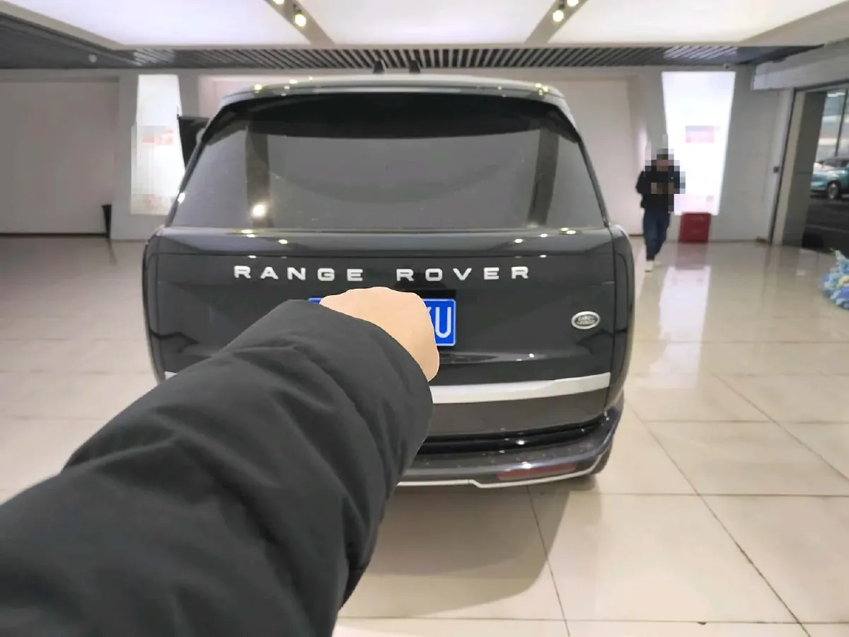 2023 Land Rover Range Rover 3.0T 400HP L6 8AT,autocango,china used car exporter,china ev exporter,chinese used car exporter,chinese used ev exporter