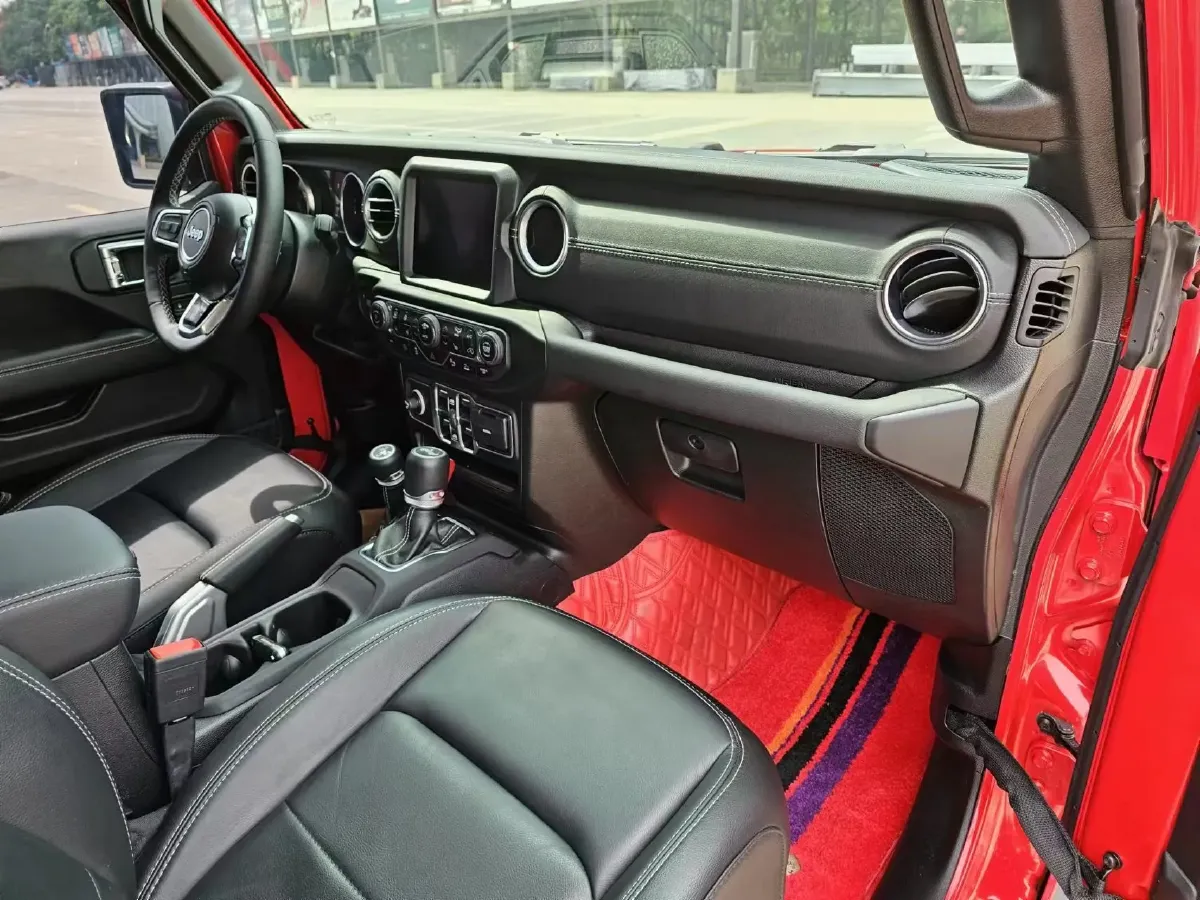 2021 Jeep Wrangler 2.0T 266HP L4 8AT PHEV 17KWH,autocango,china used car exporter,china ev exporter,chinese used car exporter,chinese used ev exporter