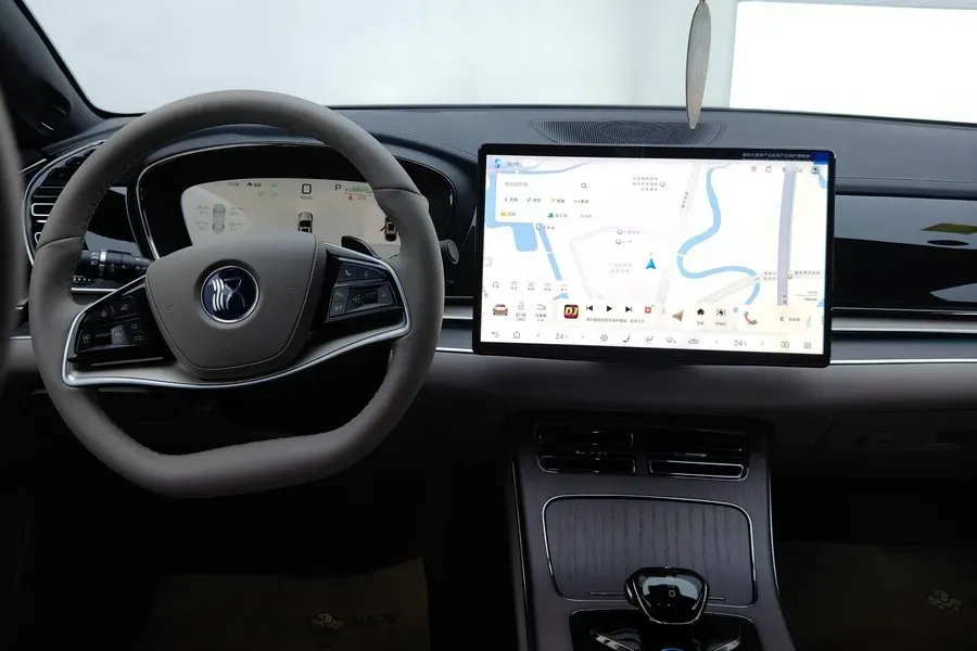 2025 BYD Han BEV 85.44KWH,autocango,china used car exporter,china ev exporter,chinese used car exporter,chinese used ev exporter