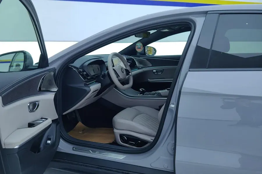 2025 BYD Han BEV 85.44KWH,autocango,china used car exporter,china ev exporter,chinese used car exporter,chinese used ev exporter