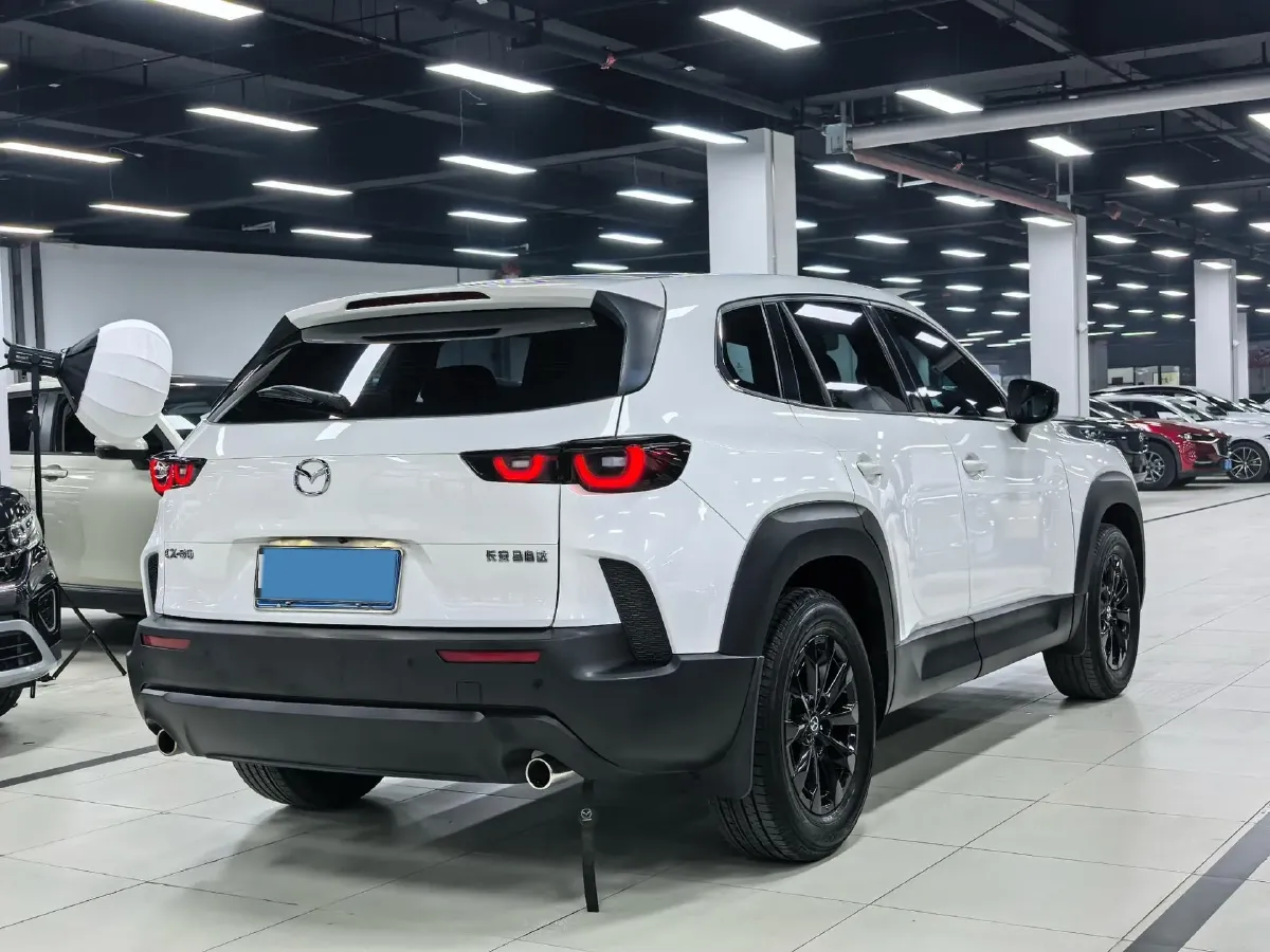 2023 Mazda CX-50 2.0L 155HP L4 6AT,autocango,china used car exporter,china ev exporter,chinese used car exporter,chinese used ev exporter