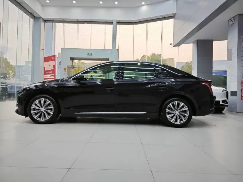 2024 HongQi E-QM5 BEV 60KWH,autocango,china used car exporter,china ev exporter,chinese used car exporter,chinese used ev exporter