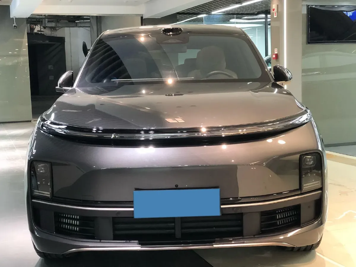 2025 Li L9 Range Extended 154HP REEV,autocango,china used car exporter,china ev exporter,chinese used car exporter,chinese used ev exporter