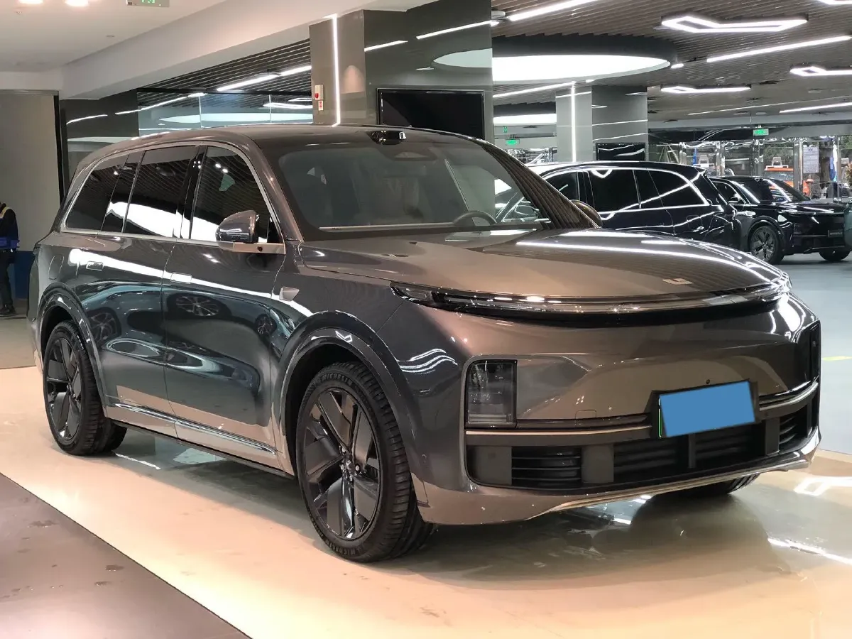 2025 Li L9 Range Extended 154HP REEV,autocango,china used car exporter,china ev exporter,chinese used car exporter,chinese used ev exporter