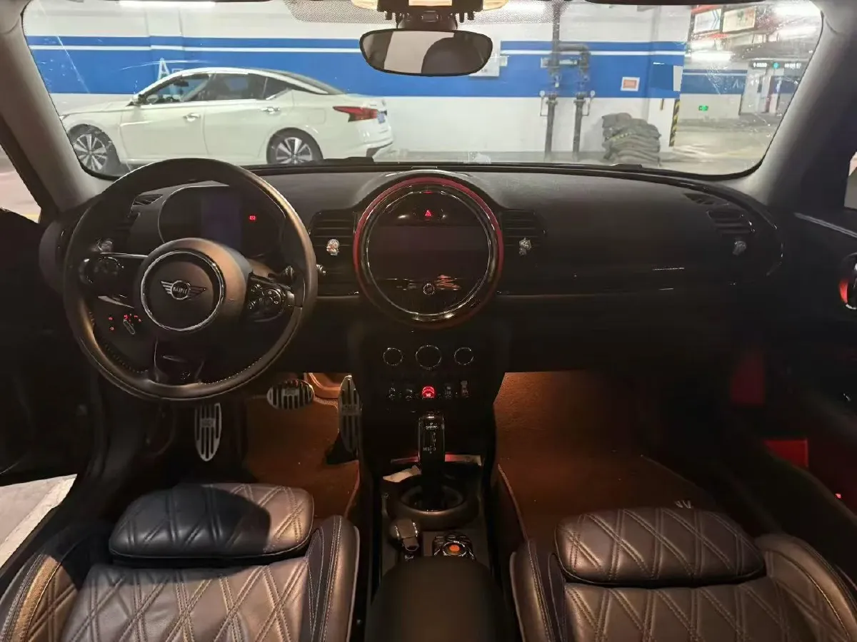 2021 MINI CLUBMAN 1.5T 136HP L3 7DCT,autocango,china used car exporter,china ev exporter,chinese used car exporter,chinese used ev exporter