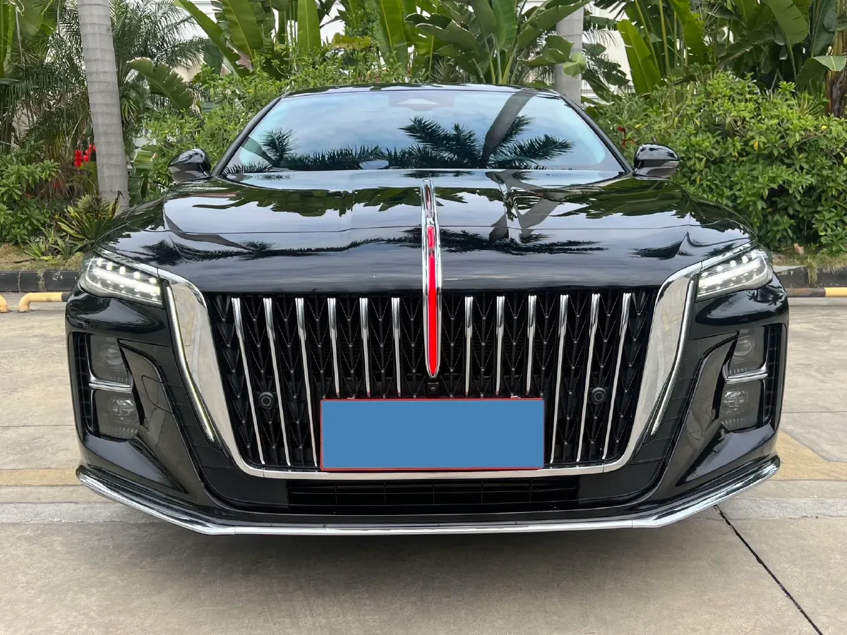 2023 HongQi H5 2.0T 224HP L4 8AT,autocango,china used car exporter,china ev exporter,chinese used car exporter,chinese used ev exporter