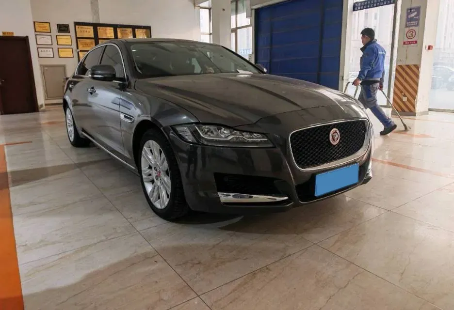 2019 Toyota Land Cruiser Prado 3.5L 280HP V6 6AT,autocango,china used car exporter,china ev exporter,chinese used car exporter,chinese used ev exporter