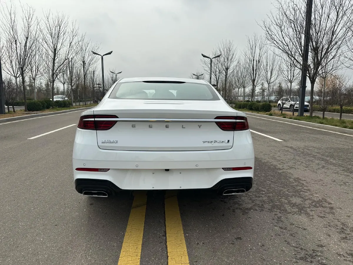 2026 Geely Preface 1.5T 181HP L4 7DCT,autocango,china used car exporter,china ev exporter,chinese used car exporter,chinese used ev exporter