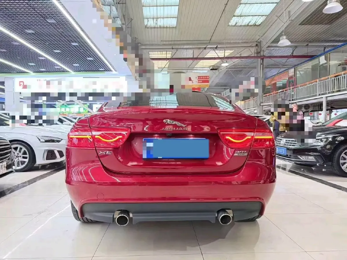 2018 Jaguar F-PACE 2.0T 250HP L4 8AT,autocango,china used car exporter,china ev exporter,chinese used car exporter,chinese used ev exporter