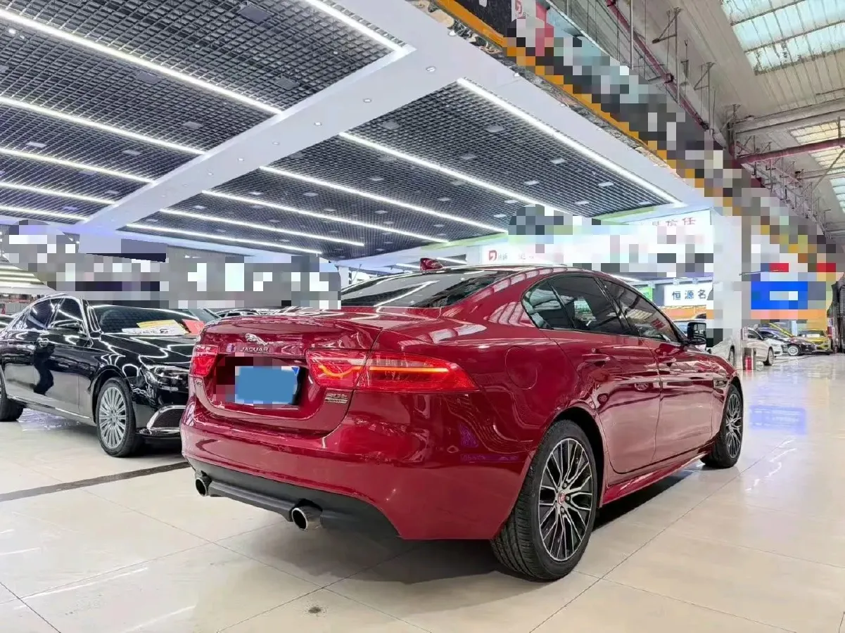 2018 Jaguar F-PACE 2.0T 250HP L4 8AT,autocango,china used car exporter,china ev exporter,chinese used car exporter,chinese used ev exporter