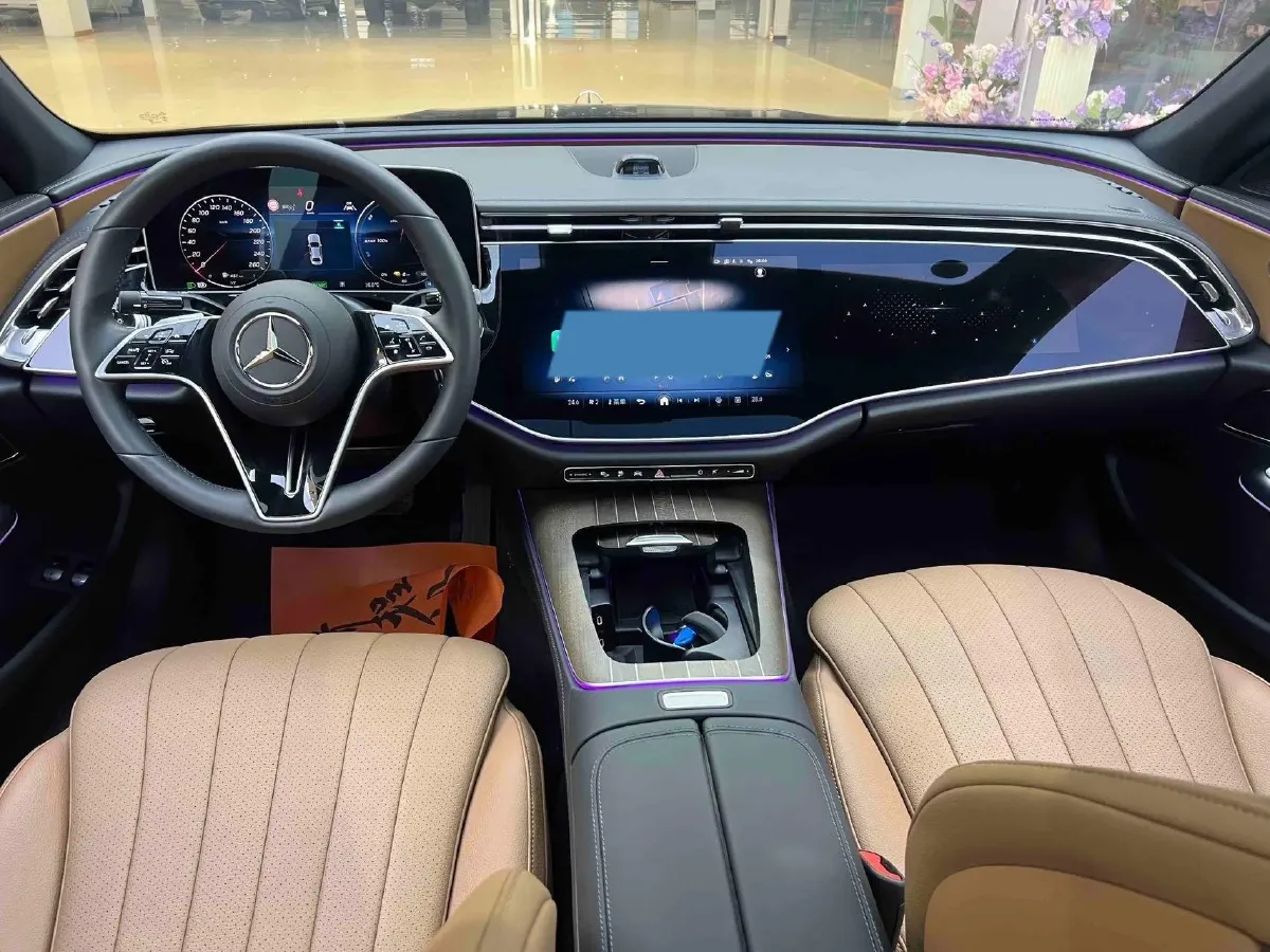 2024 Mercedes-Benz E Class 2.0T 204HP L4 9AT PHEV 25.4KWH,autocango,china used car exporter,china ev exporter,chinese used car exporter,chinese used ev exporter