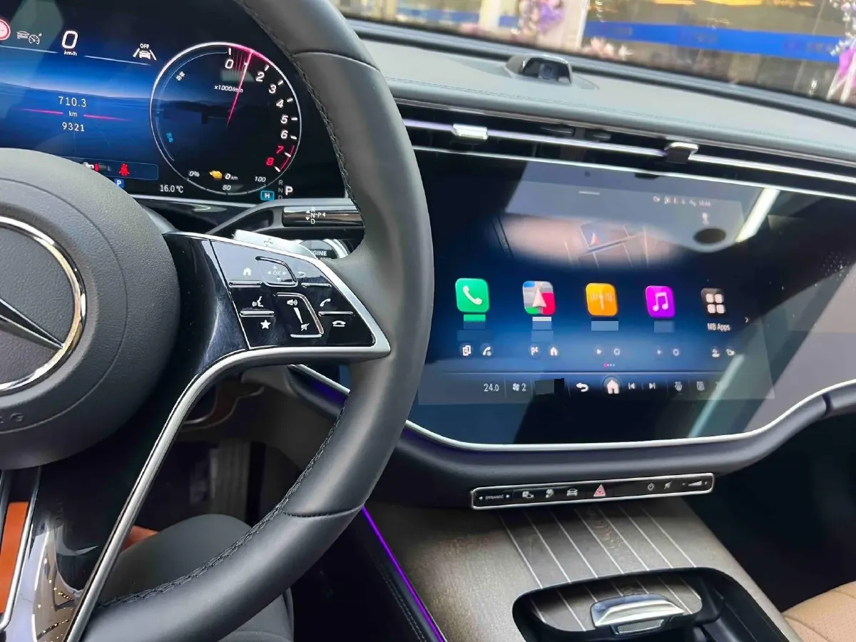 2024 Mercedes-Benz E Class 2.0T 204HP L4 9AT PHEV 25.4KWH,autocango,china used car exporter,china ev exporter,chinese used car exporter,chinese used ev exporter