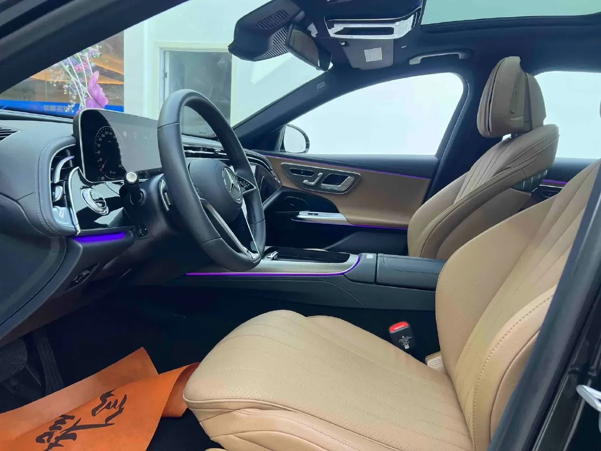 2024 Mercedes-Benz E Class 2.0T 204HP L4 9AT PHEV 25.4KWH,autocango,china used car exporter,china ev exporter,chinese used car exporter,chinese used ev exporter