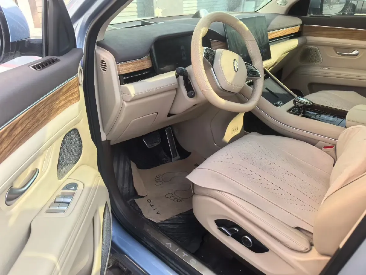 2023 HIMA AITO M5 1.5T 152HP L4 REEV 40KWH,autocango,china used car exporter,china ev exporter,chinese used car exporter,chinese used ev exporter