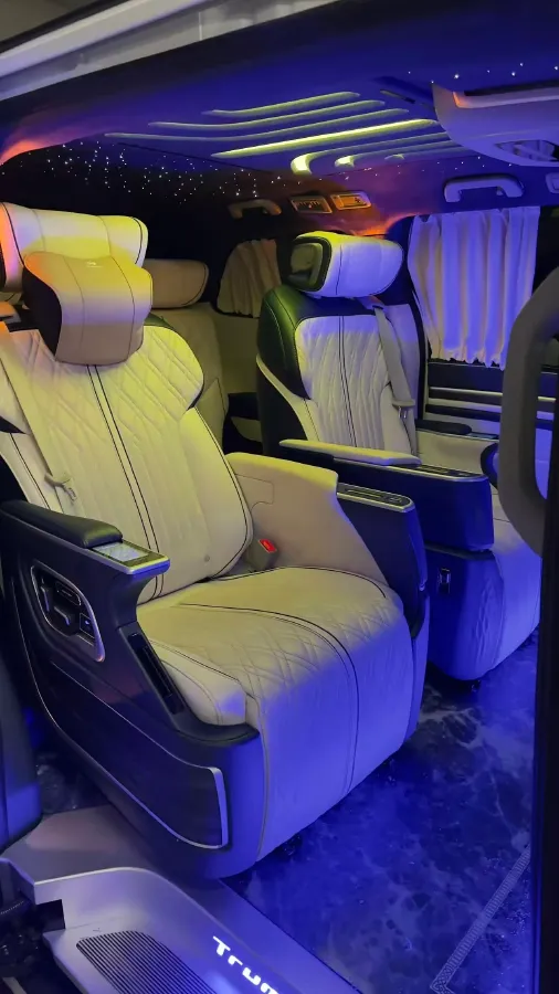 2021 GAC Trumpchi M8 2.0T 252HP L4 8AT,autocango,china used car exporter,china ev exporter,chinese used car exporter,chinese used ev exporter